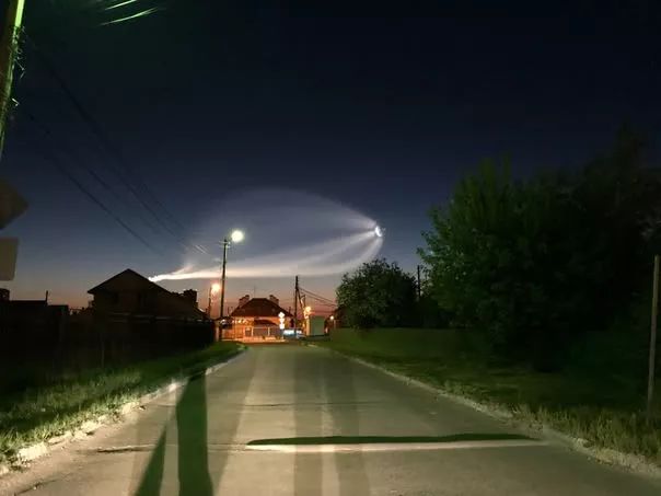 UFO驚現(xiàn)在俄羅斯世界杯 難道外星人也喜歡足球