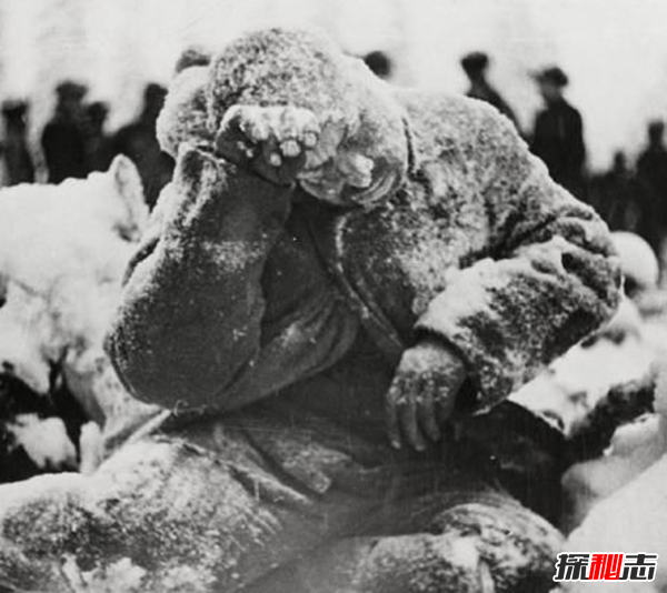 1942芬蘭靈異事件,不費(fèi)一兵一卒消滅蘇軍(人皮尸骸)