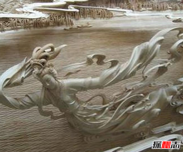 白蛇之謎:原來是雷峰塔地宮藏寶藏(大量佛教瑰寶)