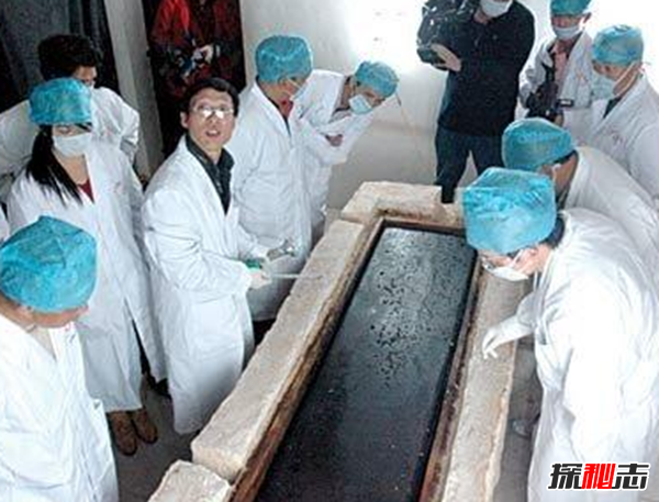廣西七星巨棺之謎,墓葬主人到底是誰?(六面密封)