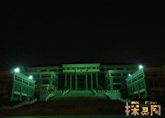 中國十大鬼校